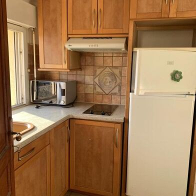 Appartement 1 pièces 700 €