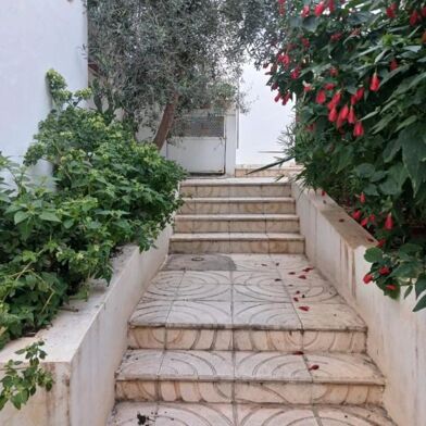 Appartement 1 pièces 900 €