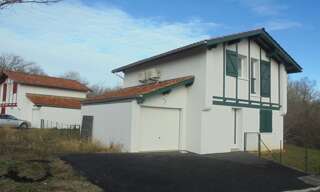 Maison 4 Pièces 87 m² à louer à Urcuit (64990)