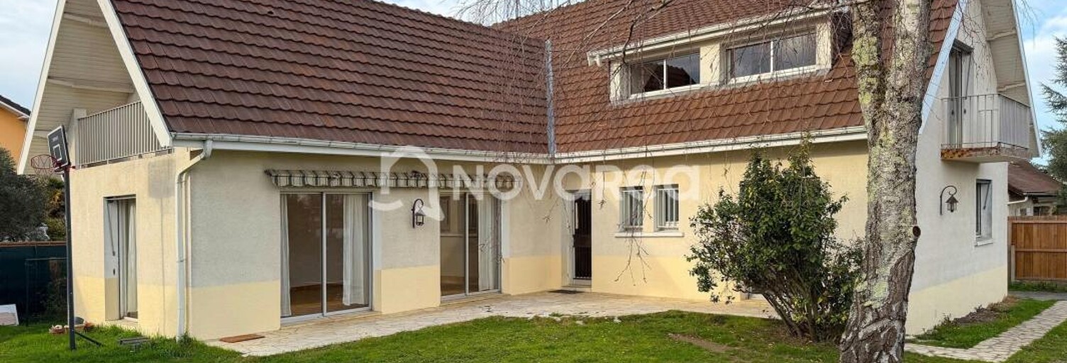 Maison 8 Pièces 211 m² à vendre à Pau (64000)