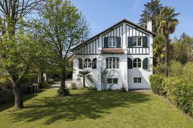 Maison 12 pièces 762000 €