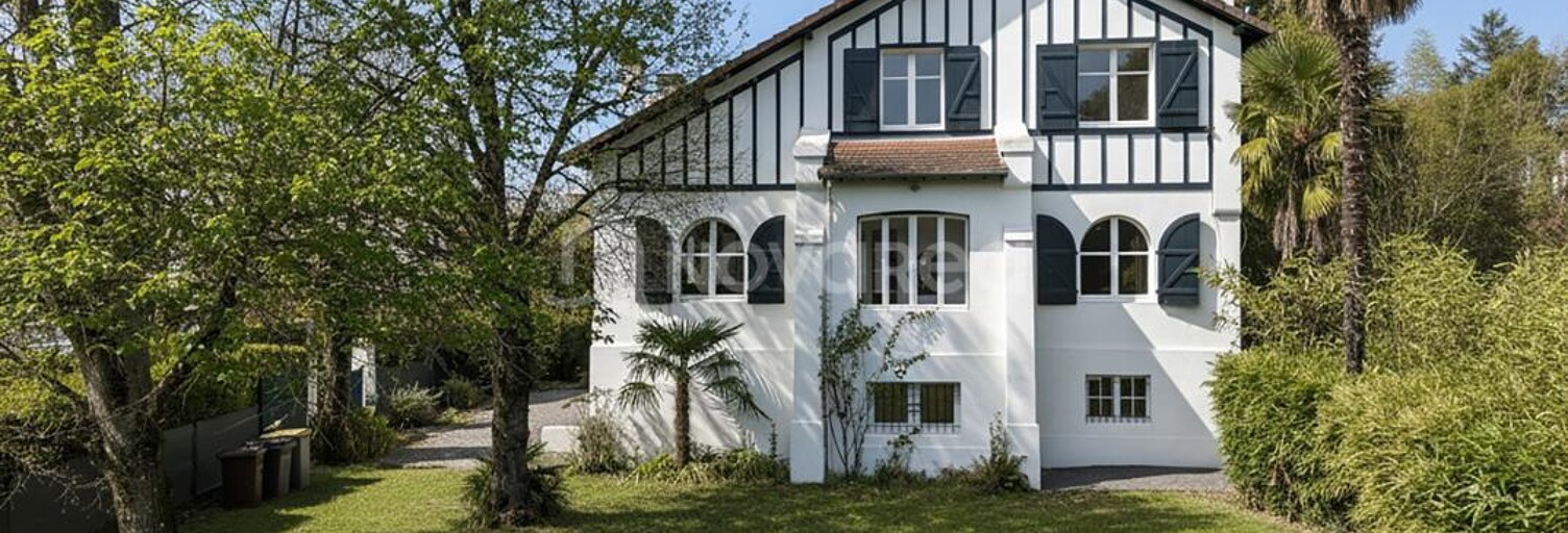 Maison 12 Pièces 310 m² à vendre à Pau (64000)