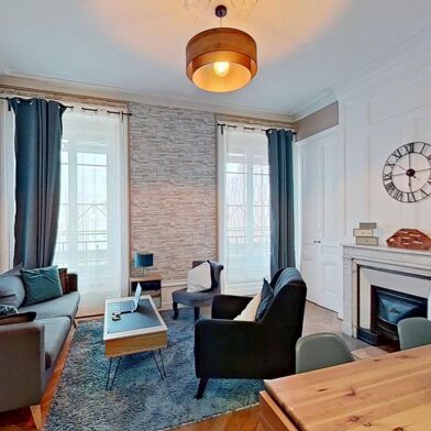 Appartement 3 pièces 1290 €