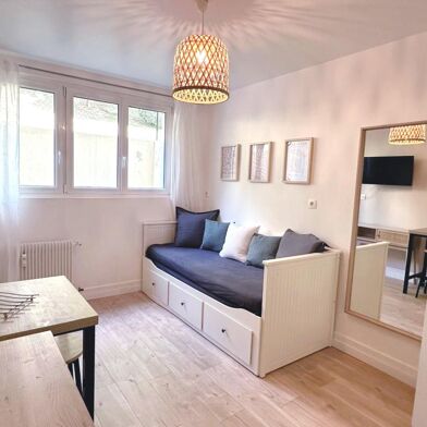 Appartement 1 pièces 850 €