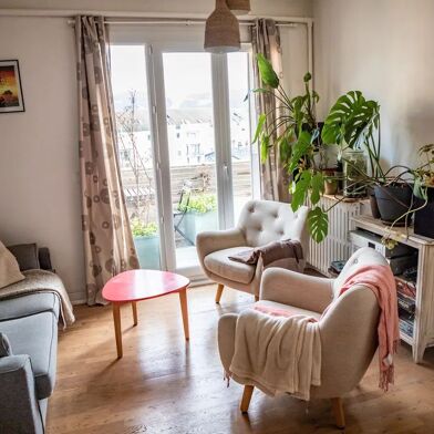 Appartement 3 pièces 900 €