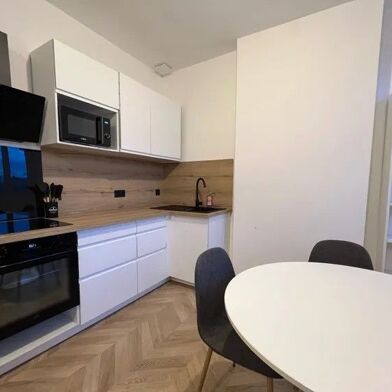 Appartement 2 pièces 980 €
