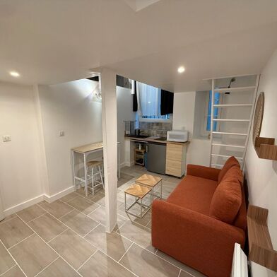 Appartement 2 pièces 700 €