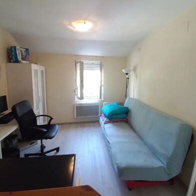 Appartement 1 pièces 400 €