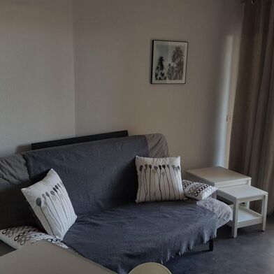 Appartement 2 pièces 495 €