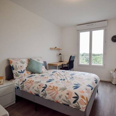 Appartement 5 pièces 620 €