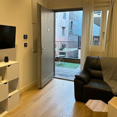 Appartement 2 pièces 835 €
