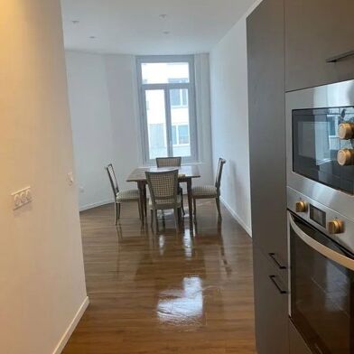 Appartement 3 pièces 1200 €