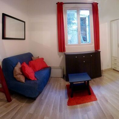 Appartement 1 pièces 550 €