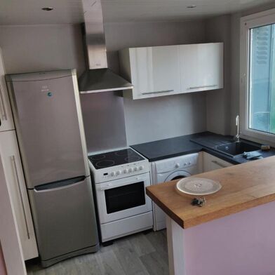 Appartement 3 pièces 800 €