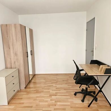 Appartement 1 pièces 550 €
