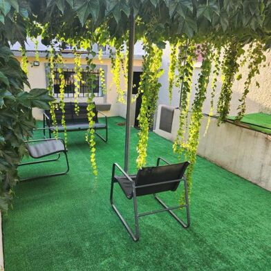 Maison 1 pièces 750 €