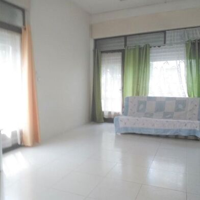 Appartement 3 pièces 650 €