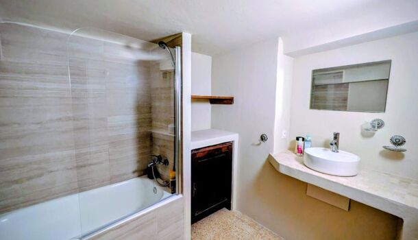 Appartement 2 pièces  à louer Verdière (La) 83560