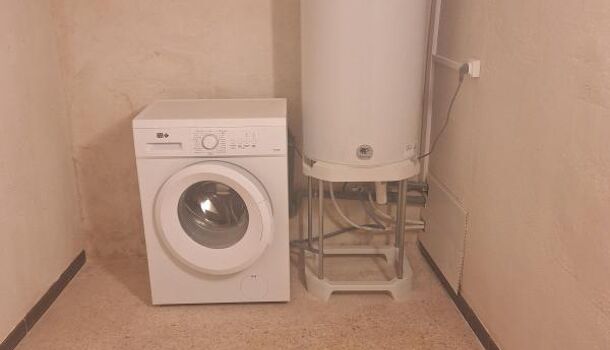 Appartement 2 pièces  à louer Verdière (La) 83560