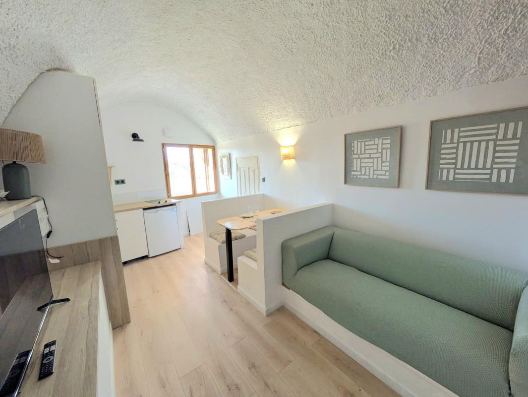 Appartement  T2 à louer Verdière (La) 83560