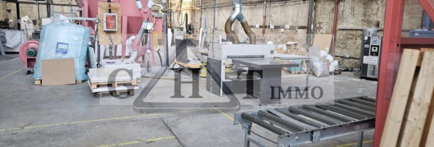 Local industriel  1400 m² à louer à Aubervilliers (93300)