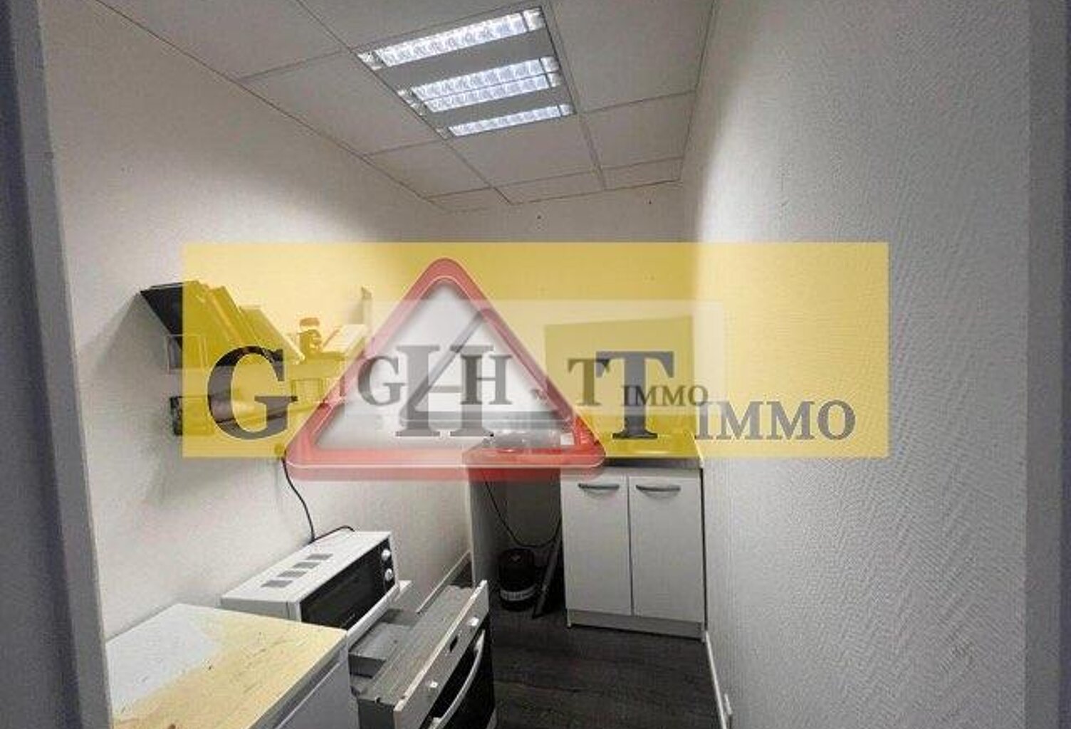 A LOUER 33M² DE BUREAUX A MAISONS ALFORT — photo 1