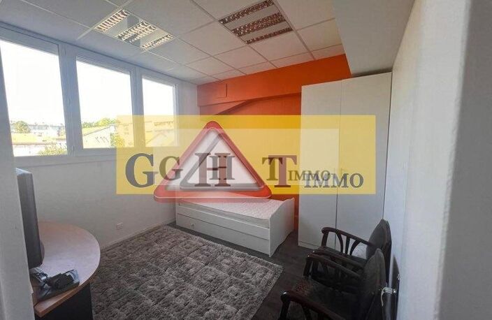 A LOUER 33M² DE BUREAUX A MAISONS ALFORT — photo 3