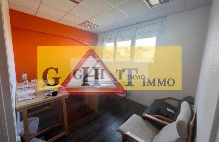 A LOUER 33M² DE BUREAUX A MAISONS ALFORT — photo 5