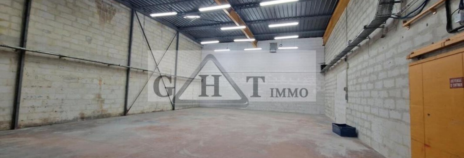 Local industriel  350 m² à louer à Bobigny (93000)