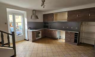 Maison 2 Pièces 65 m² à louer à Villelaure (84530)