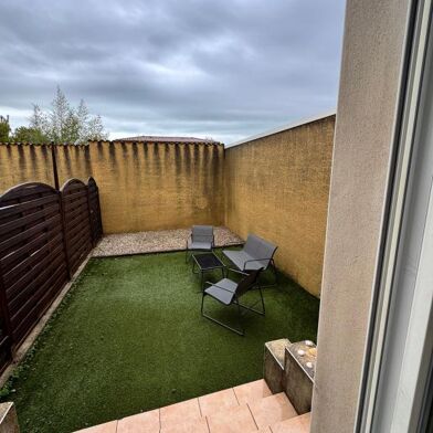 Appartement 2 pièces 779 €