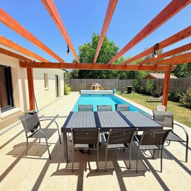 Maison 5 pièces 379000 €