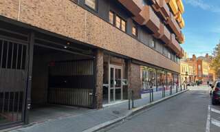 Garage   m² à louer à Toulouse (31000)