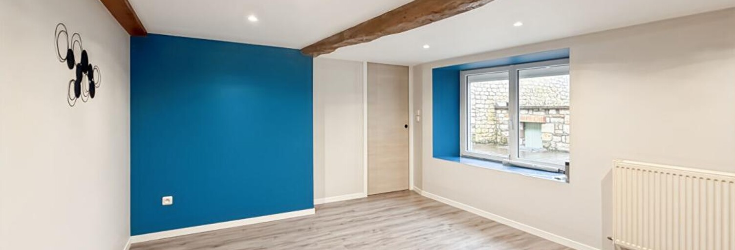 Maison 9 Pièces 205 m² à vendre à Thin-le-Moutier (08460)