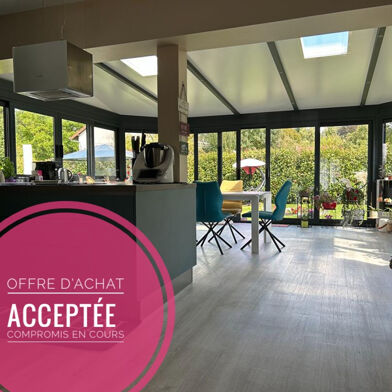 Maison 6 pièces 304500 €