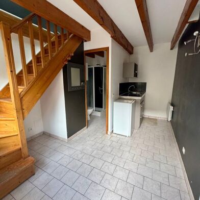 Appartement 1 pièces 365 €