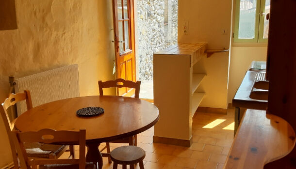 Villa / Maison 2 pièces  à louer Saint-Privat 07200