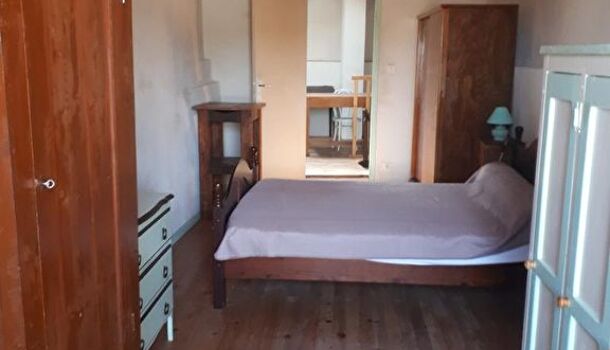 Villa / Maison 2 pièces  à louer Saint-Privat 07200