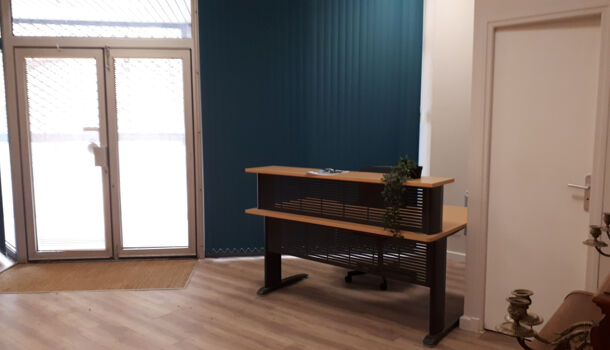 Local commercial  à louer Aubenas 07200