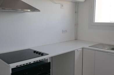 Appartement 3 pièces 760 €