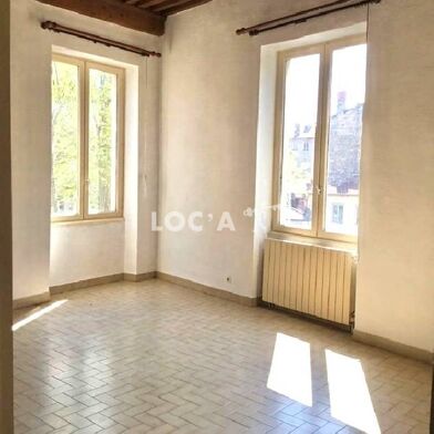 Appartement 2 pièces 960 €