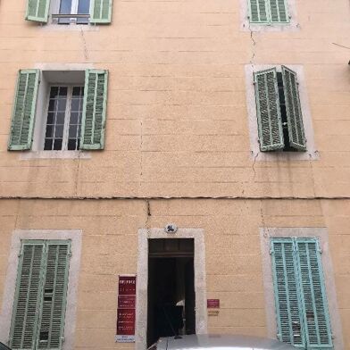 Appartement 3 pièces 800 €