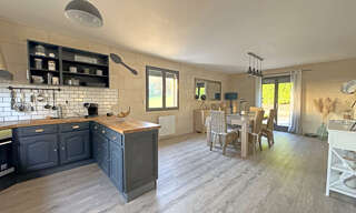 Maison 5 Pièces 101 m² à vendre à Fronsac (33126)