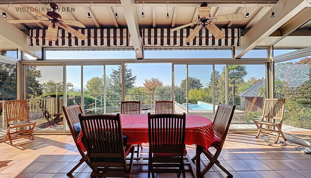 Villa / Maison 8 pièces  à vendre Morlaàs 64160