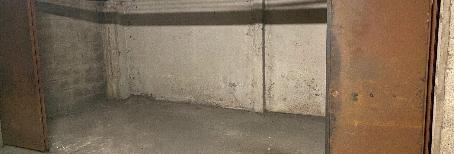 Garage  14 m² à louer à Nice (06300)