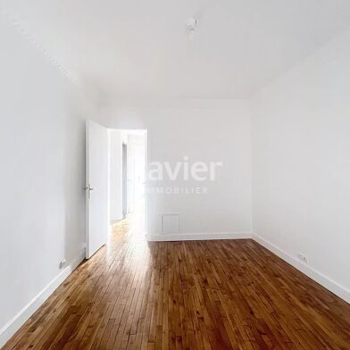 Appartement 5 pièces 3902 €