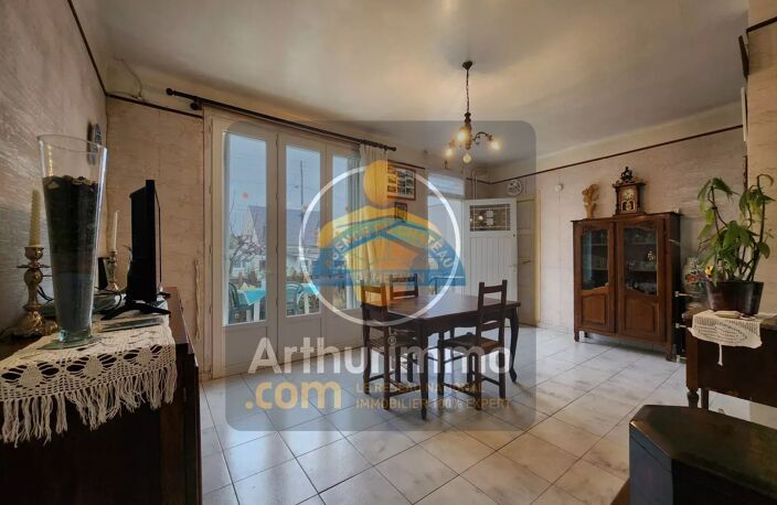 MAISON A RENOVER AVEC GARAGE — photo 3