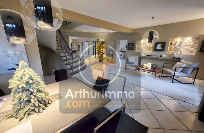 Villa 10 pièces à Plessis-trevise (94420) — photo 5