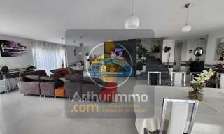 Maison 9 Pièces 240 m² à vendre à Le Plessis-Trévise (94420)