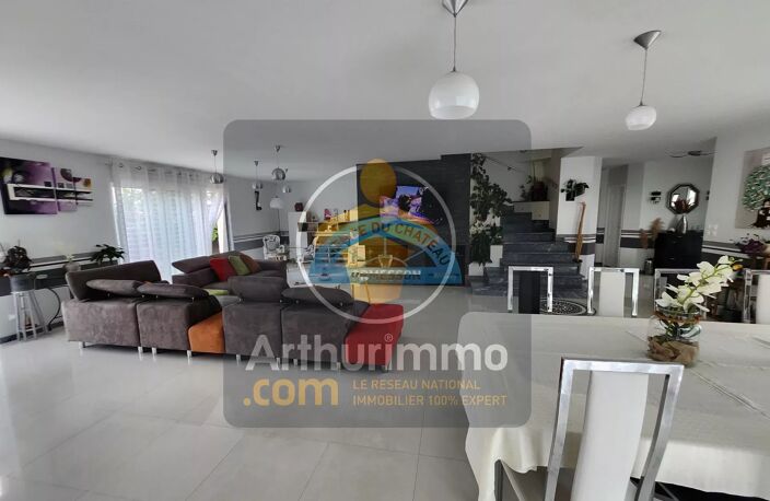 Magnifique villa de 240 M² sur terrain de 775 m² Avec dépendance — photo 5